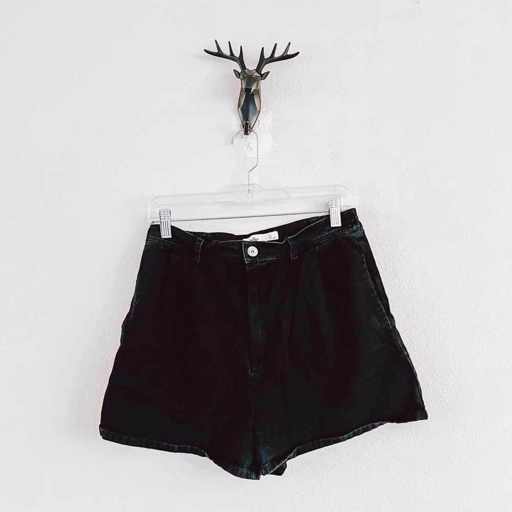 Elodie Women's Black High Waist Jean Shorts Size Medium